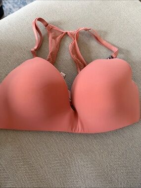 Victoria's Secret Coral Molded Racerback Bra